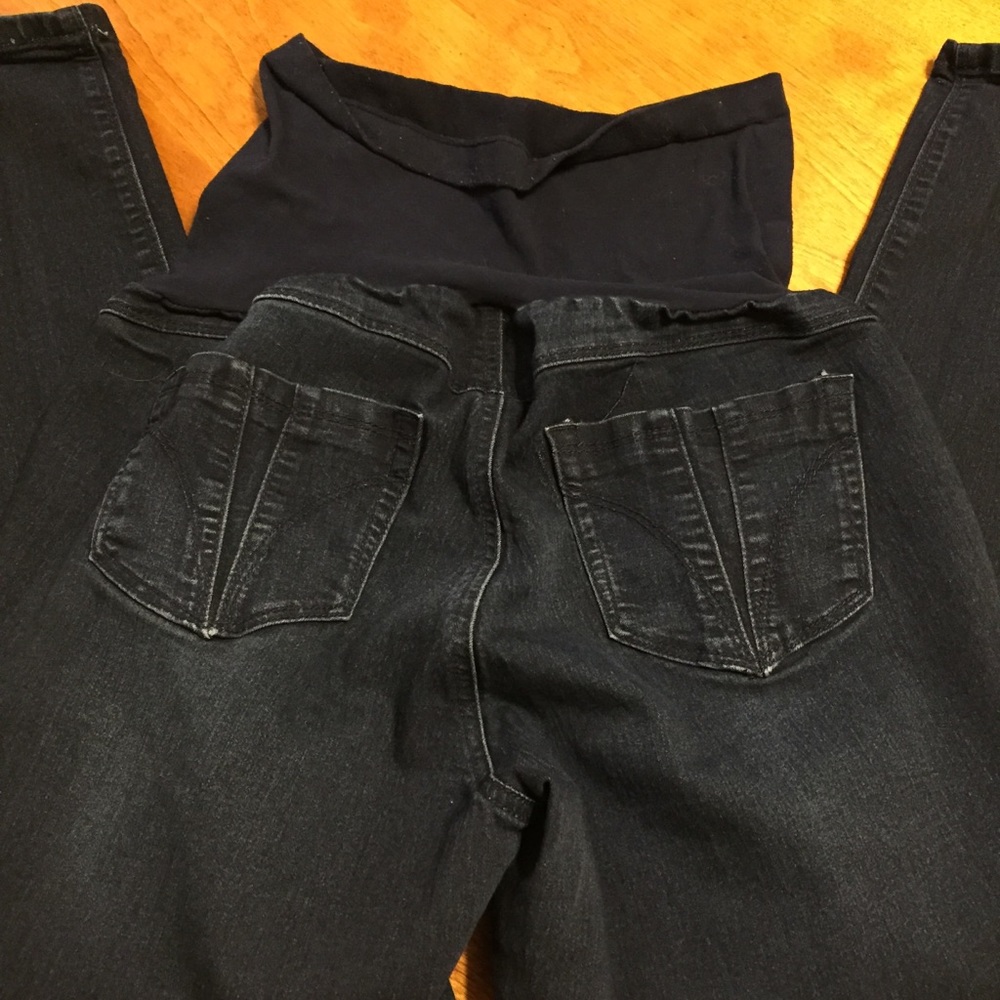🎉HP🎉maternity jeans, dark denim slim cut size PM - Picture 3 of 4
